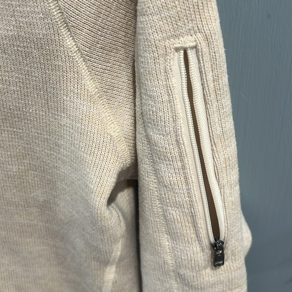 New with out tags worn couple time - Picture 3 of 3